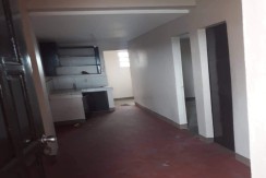 FS: APARTMENT BUILDING CALOOCAN