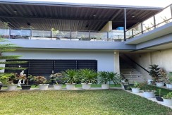 FOR SALE House and Lot Modern Industrial in Tagaytay City